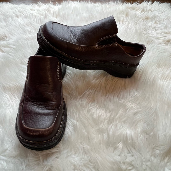 Born Shoes - Born Womens Loafers Shoes Brown Leather Slip On Low Heel Moc Toe Stitching 6.5